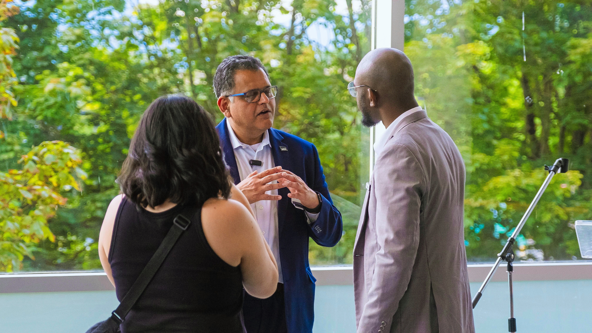 Canadian communities and impact initiatives